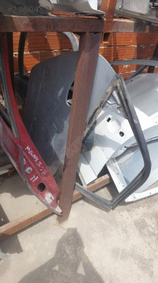 Renault Laguna 1 çıkma Sağ Arka Kapı