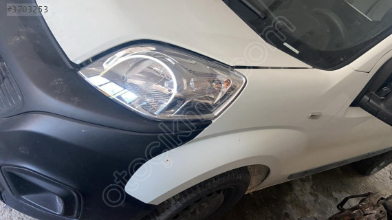 FİAT FİORİNO SOL ÖN ÇAMURLUK 05366077016