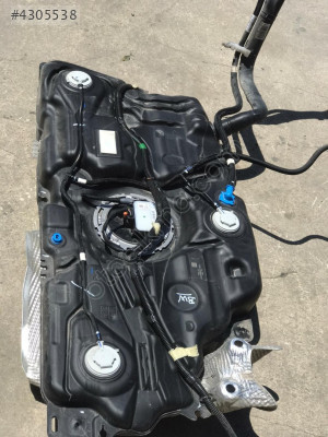 PEUGEOT 408 YAKIT DEPOSU