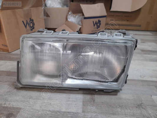 Mercedes E190 [W201] Sol Ön Far Orjinal [Cam Değişmiş]