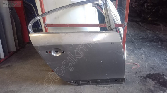renault fluence sağ arka kapı