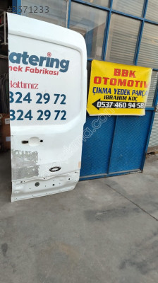 ford transit düşük tavan çıkma sağ arka bagaj kapağı