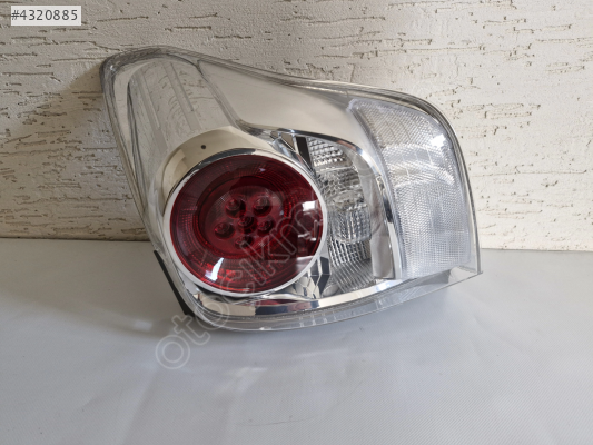 TOYOTA VERSO SAĞ ARKA STOP LAMBASI SIFIR 2013-2016