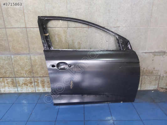 MEGANE 4 SAĞ ÖN KAPI SIFIR ORJİNAL