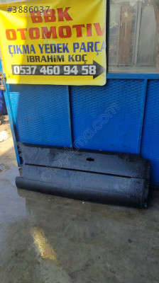 ford transit v363 çıkma sol yan arka teker arkası kaplama