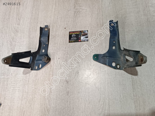 Nissan Primera P11 Orjinal Çamurluk Braketi ÇIKMA