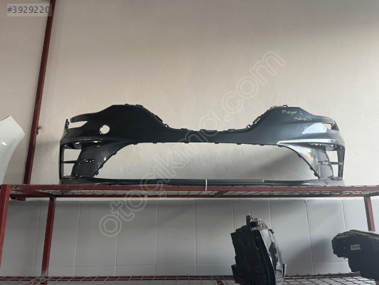 RENAULT MEGANE 4 MAKYAJLI ÖN TAMPON ORJİNAL ÇIKMA PARÇA