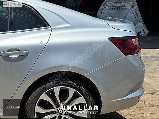 RENAULT MEGANE 4 SOL ARKA ÇAMURLUK | ÜNALLAR OTO ÇIKMA |