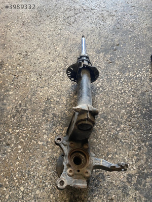 VOLKSWAGEN JETTA SAĞ ÖN TAŞIYICI 2005-2011 ÇIKMA ORİJİNALN
