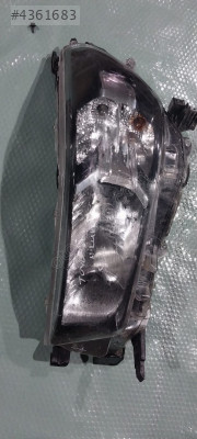 TOYOTA HİLUX 2023 ÇIKMA ORİJİNAL SAĞ-SOL FAR