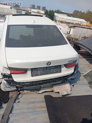 BMW G20 3.20İ BAGAJ KAPAĞI BEYAZ ORJİNAL OTO FEDAİ