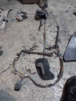 Opel Corsa C sağ ön tek kapı elektrik tesisatı