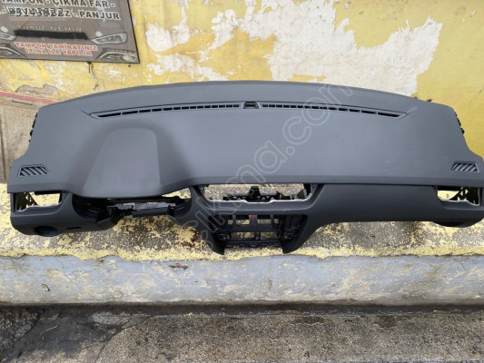 5E1857009 SKODA OCTAVİA GÖĞÜS TORPİTO DELİKSİZ
