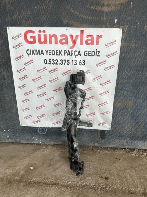 VOLKSWAGEN PASSAT B7 ARKA TAMPON DEMİRİ