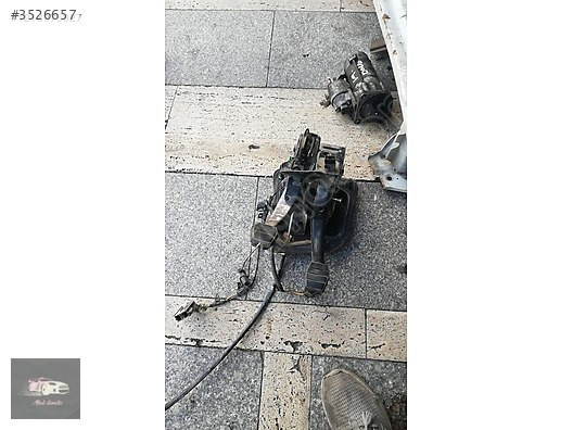 Renault 19 1.4 benzinli fren pedal takımı orijinal çıkma