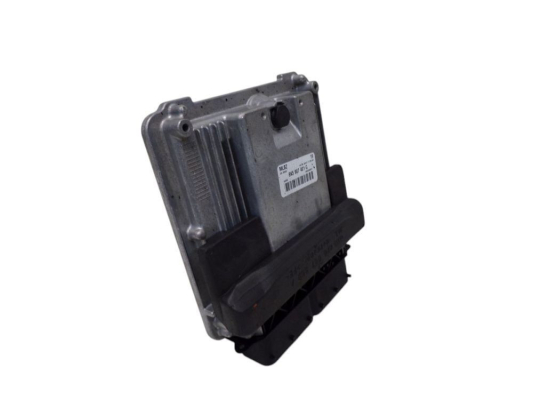 Motor kontrol ünitesi beyni CDUC AUDI A5 SPORTBACK 8W0907401 8TA