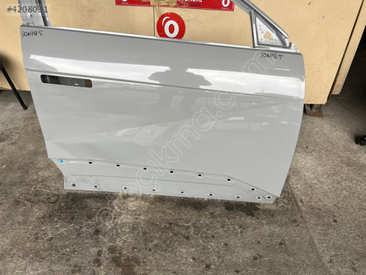 HYUNDAİ İONİQ 5 SAĞ ÖN KAPI ORİJİNAL ÇIKMA