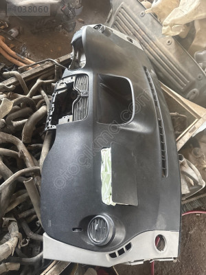 Renault kangoo ön göğüs