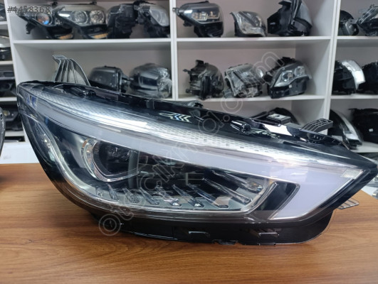 MG ZS SAĞ FAR ORJİNAL ÇIKMA