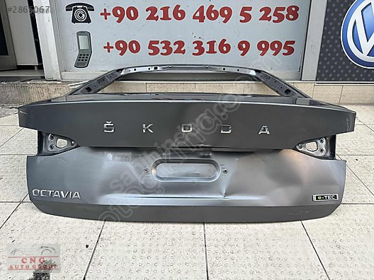 Skoda Octavia bagaj kapağı 2021