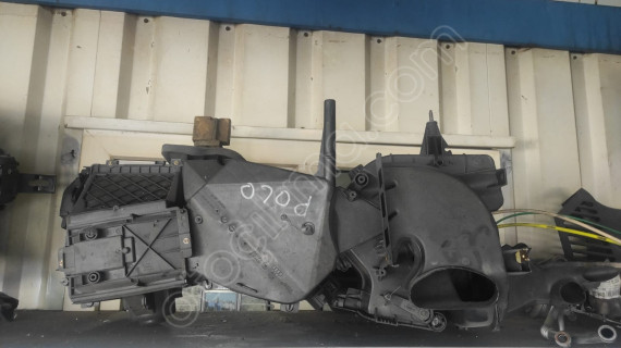 VOLKSWAGEN POLO KALORİFER KUTUSU