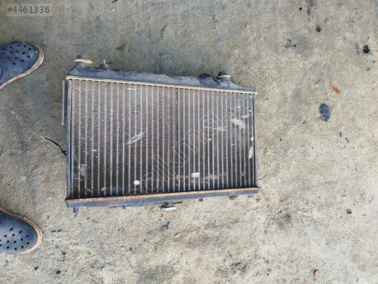 Mazda 323 radyatör seti