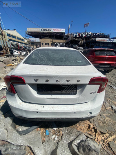 Volvo 2011 S60 Bagaj Kapağı