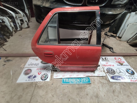 HYUNDAİ SONATA 1991 SAĞ ARKA KAPI