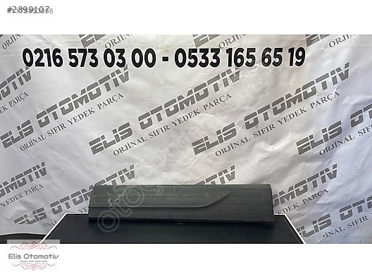 8R0853970E AUDİ Q5 SAĞ ARKA KAPI ALT ÇITASI