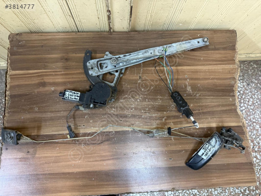 Orjinal Çıkma Mitsubishi L300 Sağ Ön Kapı Cam Krikosu