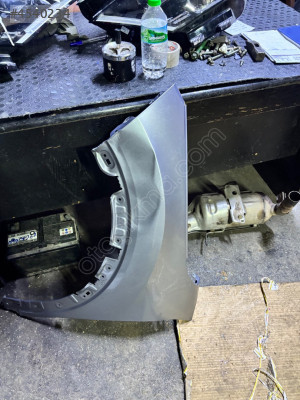 C4xsol ön çamurluk