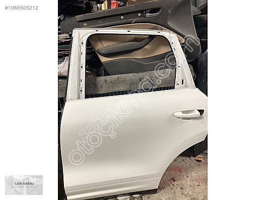 Porsche Cayenne Sol Arka Kapı