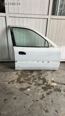 Renault safran sağ ön kapı orjinal dolu