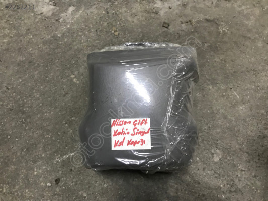 Nissan D22 Pıckup Direksiyon Alt Üst Kapak