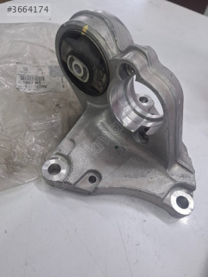 Peugeot citroen fiat motor baglanti takozu 1807.N5