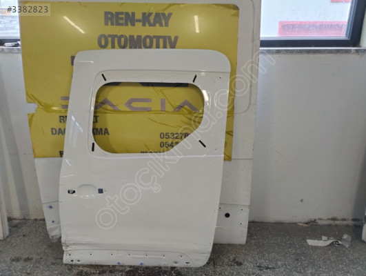 821138790R RENAULT EXPRESS SOL SÜRGÜLÜ KAPI ORJ RENKAY KOCAELİ