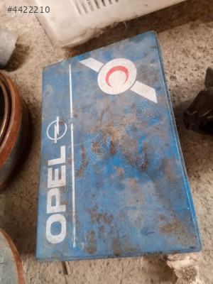 Opel Astra orjinal sağlık çantası