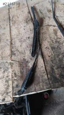 Kangoo dış silecek kolu çıkma