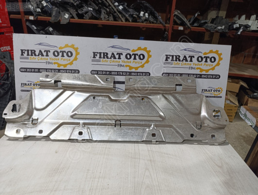 51647422287 BMW G20 ÖN PANEL ÜST SACI
