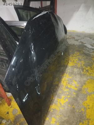 Chrysler 300m ön kaput