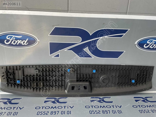 ET76-R40352-A FORD TOURNEO COURİER ARKA PANEL PLASTİK