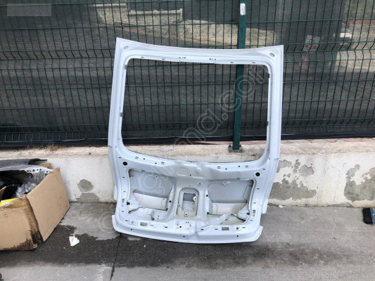 SKODA SUPER B BAGAJ KAPAĞI 2015-2019