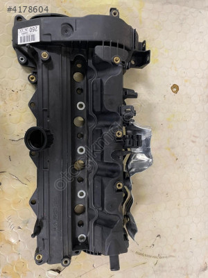 Toyota RAV4 2.0 D-4D  orjinal kulübürtor kapak