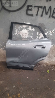 Ford kuga sol arka kapı
