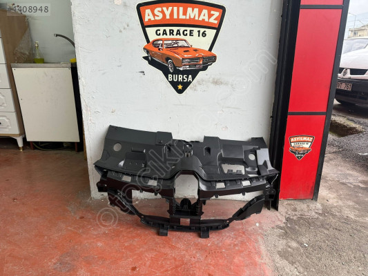MEGANE 4 ÖN PANJUR İÇ OMURGA PLASTİK SIFIR İTHAL