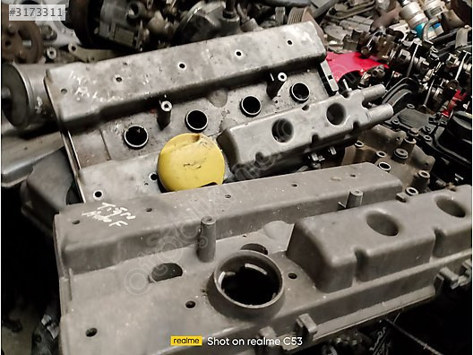 1.6 TİGRA CORSA B KÜLBÜTÖR KAPAKLARI BULUNUR