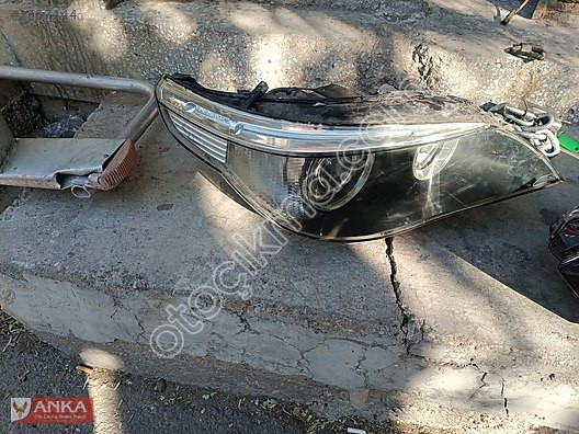 Bmw E60 5 serisi sağ ön far çıkma orjinal