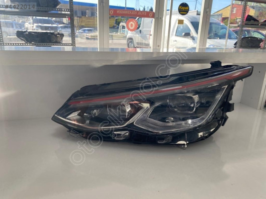 VOLKSWAGEN GOLF 8 FAR