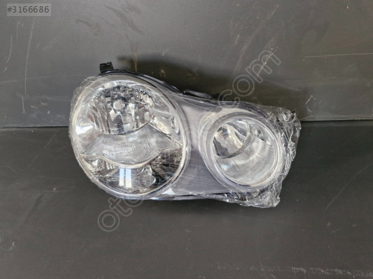 VOLKSWAGEN POLO SAĞ ÖN FAR SIFIR 2002 2003 2004 2005 2006