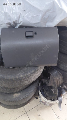 Nissan pikap 1998 model torpido kapağı